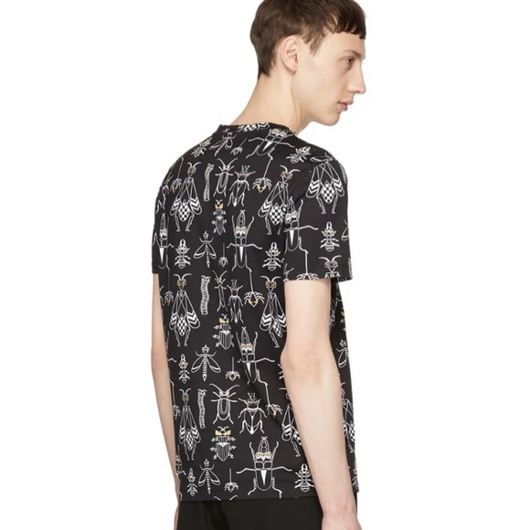 FENDI SÚPER BUGS T-SHIRT SIZE LARGE BRAND NEW - Picture 4 of 6